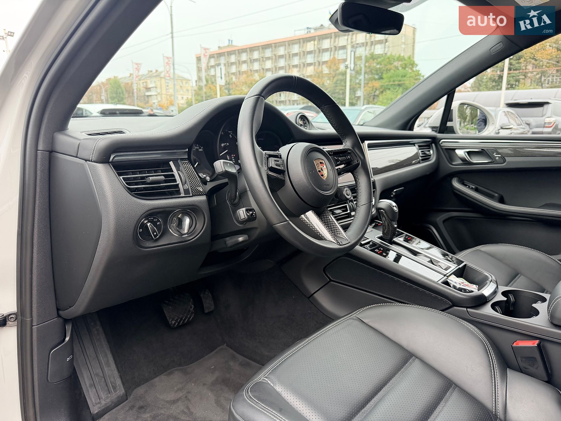 PORSCHE MACAN GTS 2023 VIN WP1ZZZ95ZPLB43520 фото оголошення 18 з 47