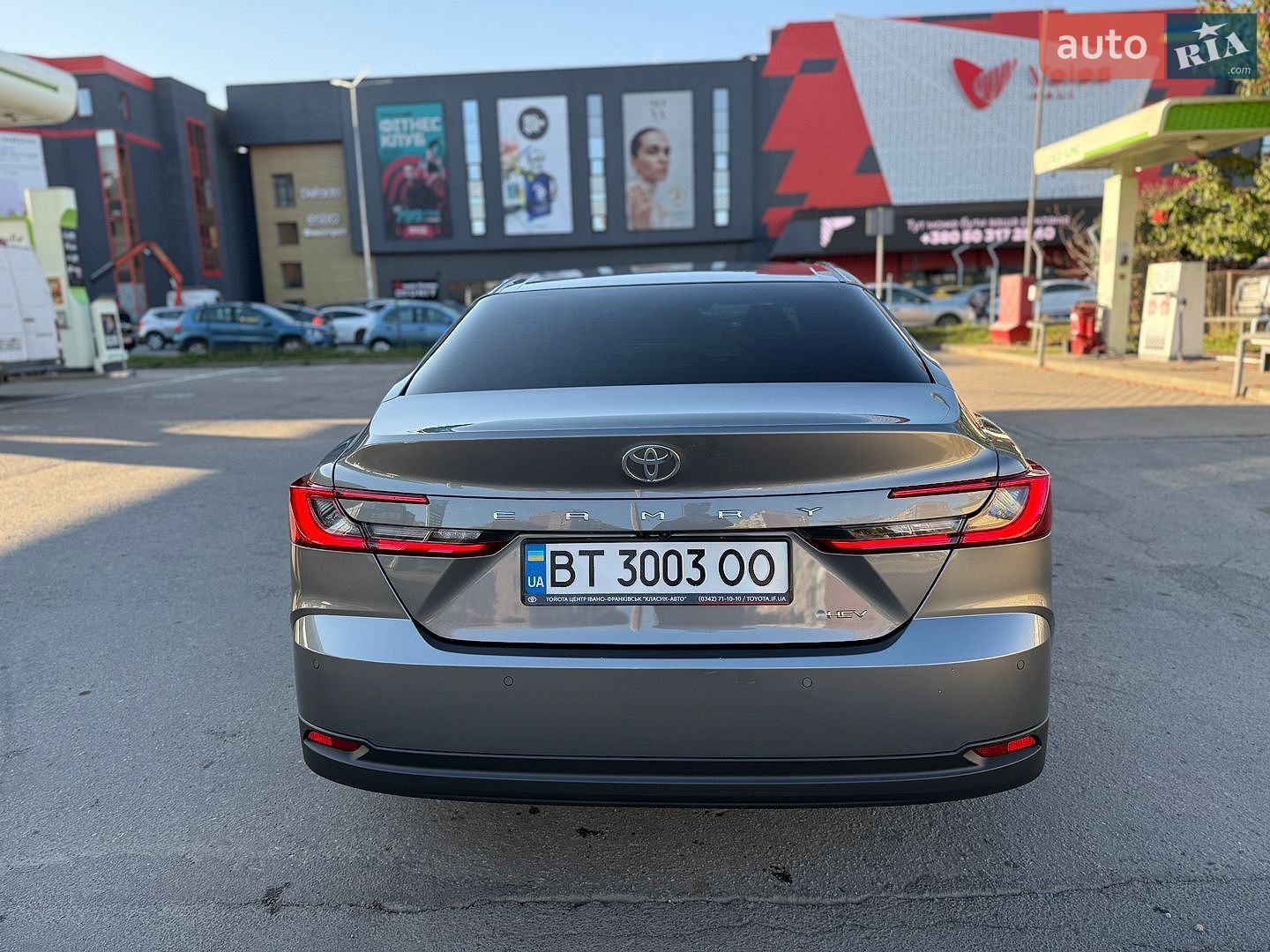Toyota Camry 2025 VIN JTNAHACK503049236 фото оголошення 8 з 44