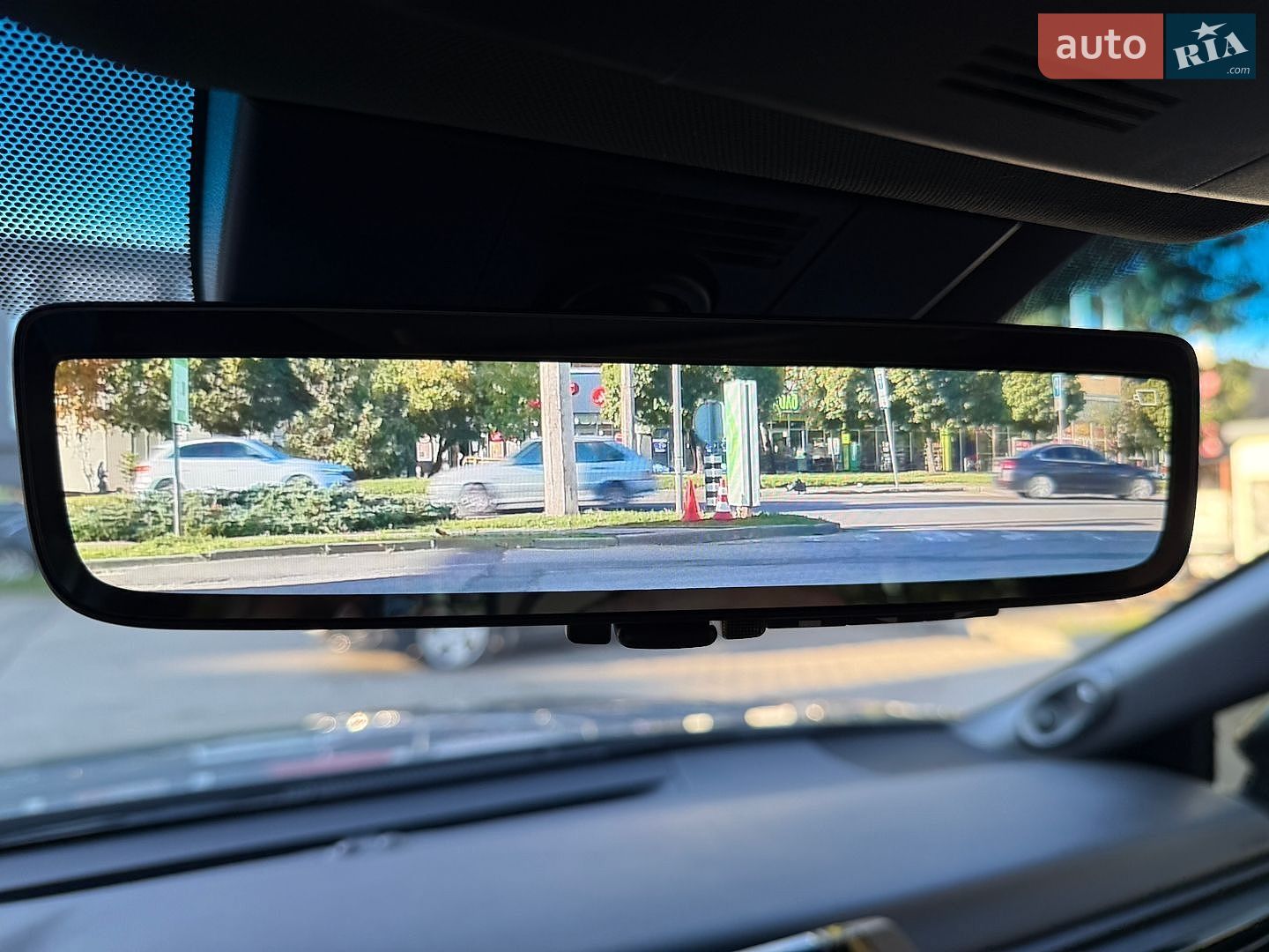 Toyota Camry 2025 VIN JTNAHACK503049236 фото оголошення 26 з 44