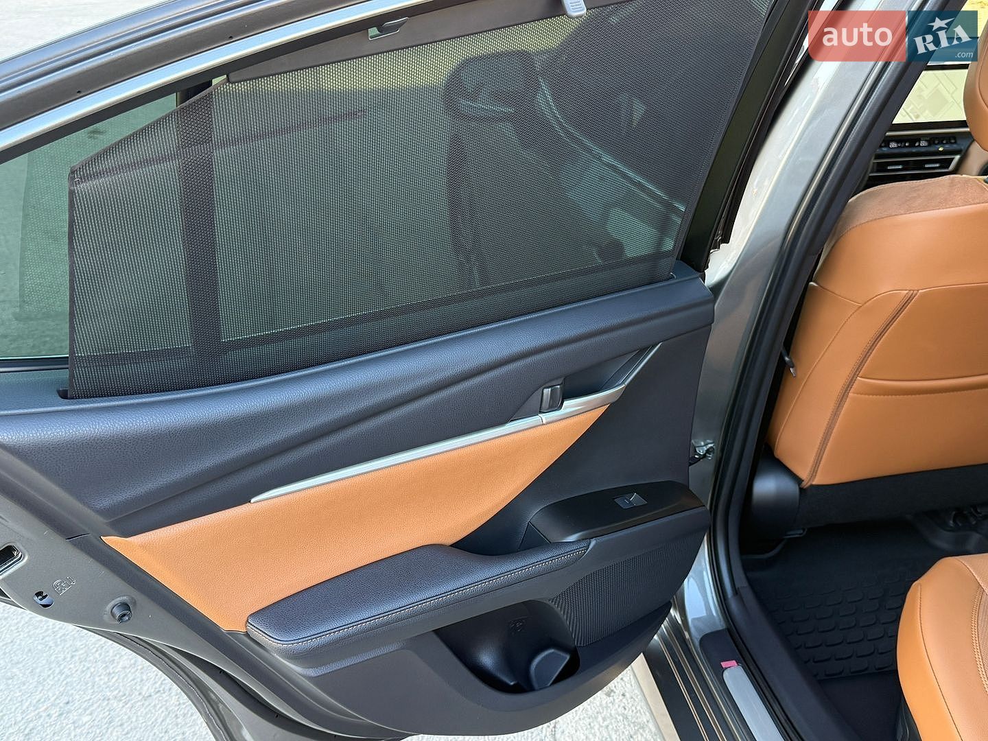 Toyota Camry 2025 VIN JTNAHACK503049236 фото оголошення 27 з 44
