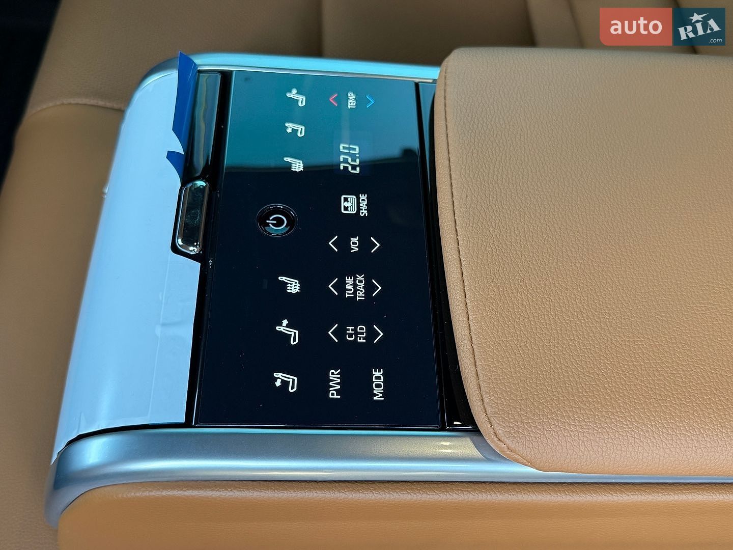 Toyota Camry 2025 VIN JTNAHACK503049236 фото оголошення 30 з 44