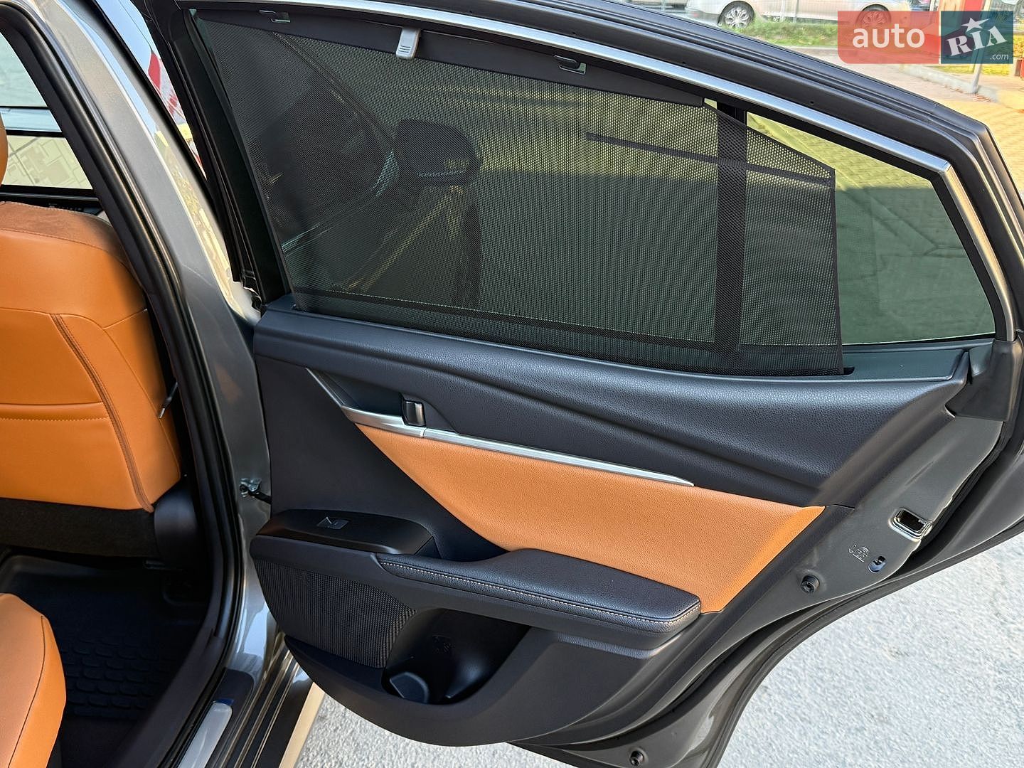 Toyota Camry 2025 VIN JTNAHACK503049236 фото оголошення 32 з 44