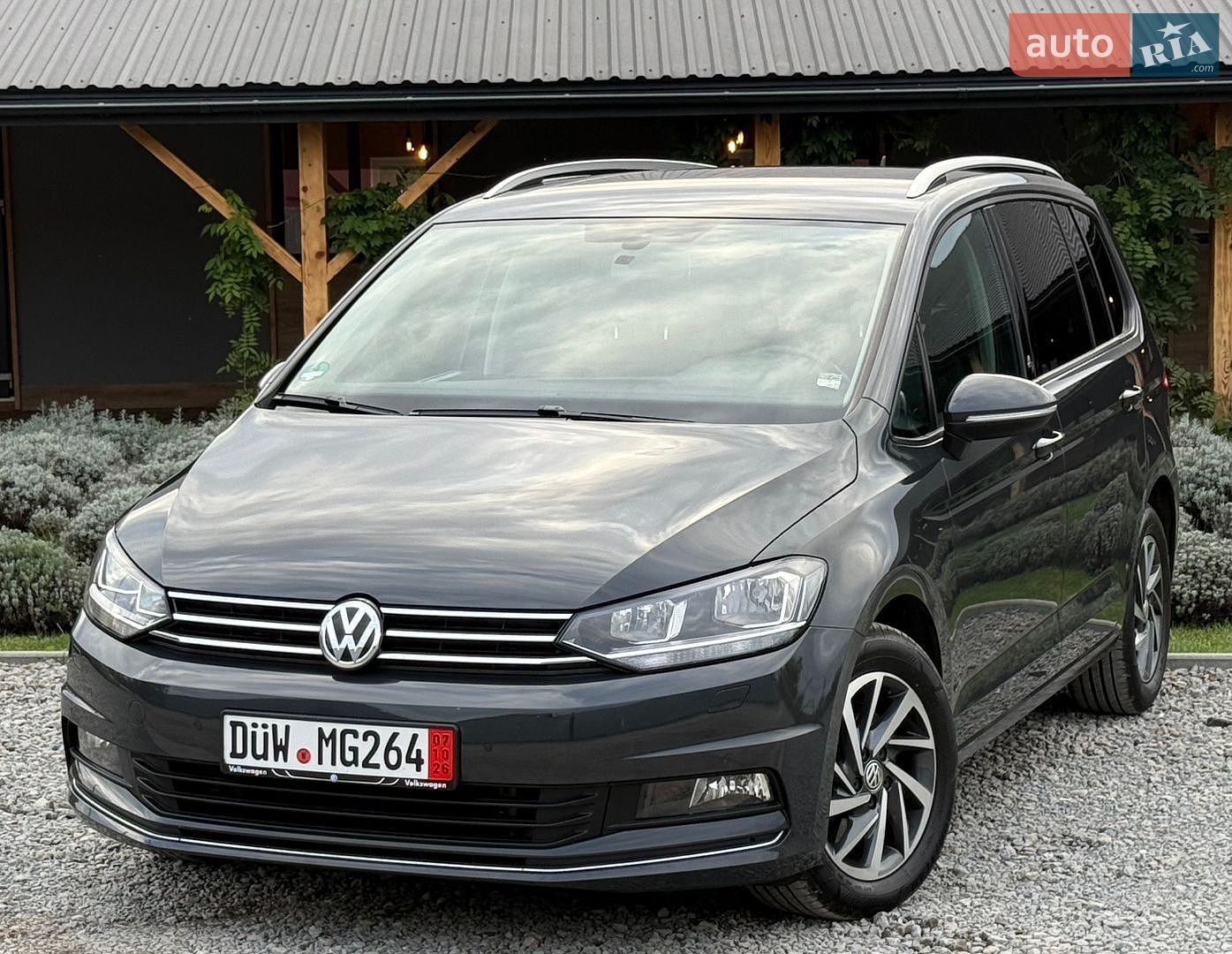 Volkswagen Touran 2018 VIN WVGZZZ1TZJW034882 фото оголошення 3 з 130