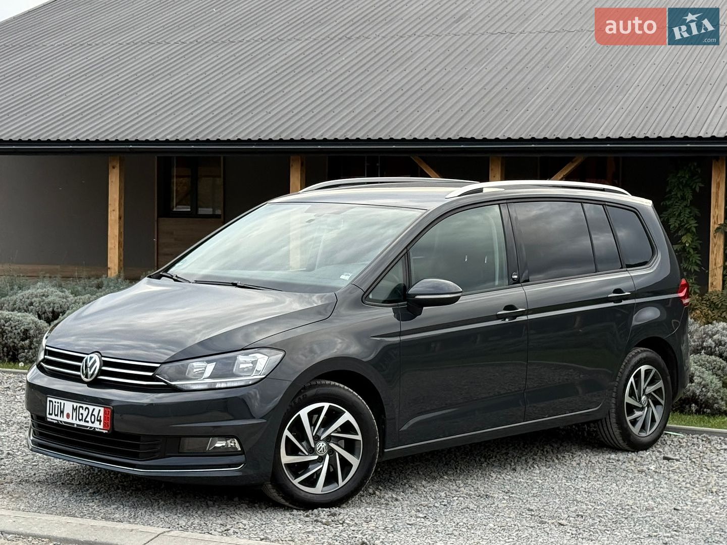 Volkswagen Touran 2018 VIN WVGZZZ1TZJW034882 фото оголошення 10 з 130