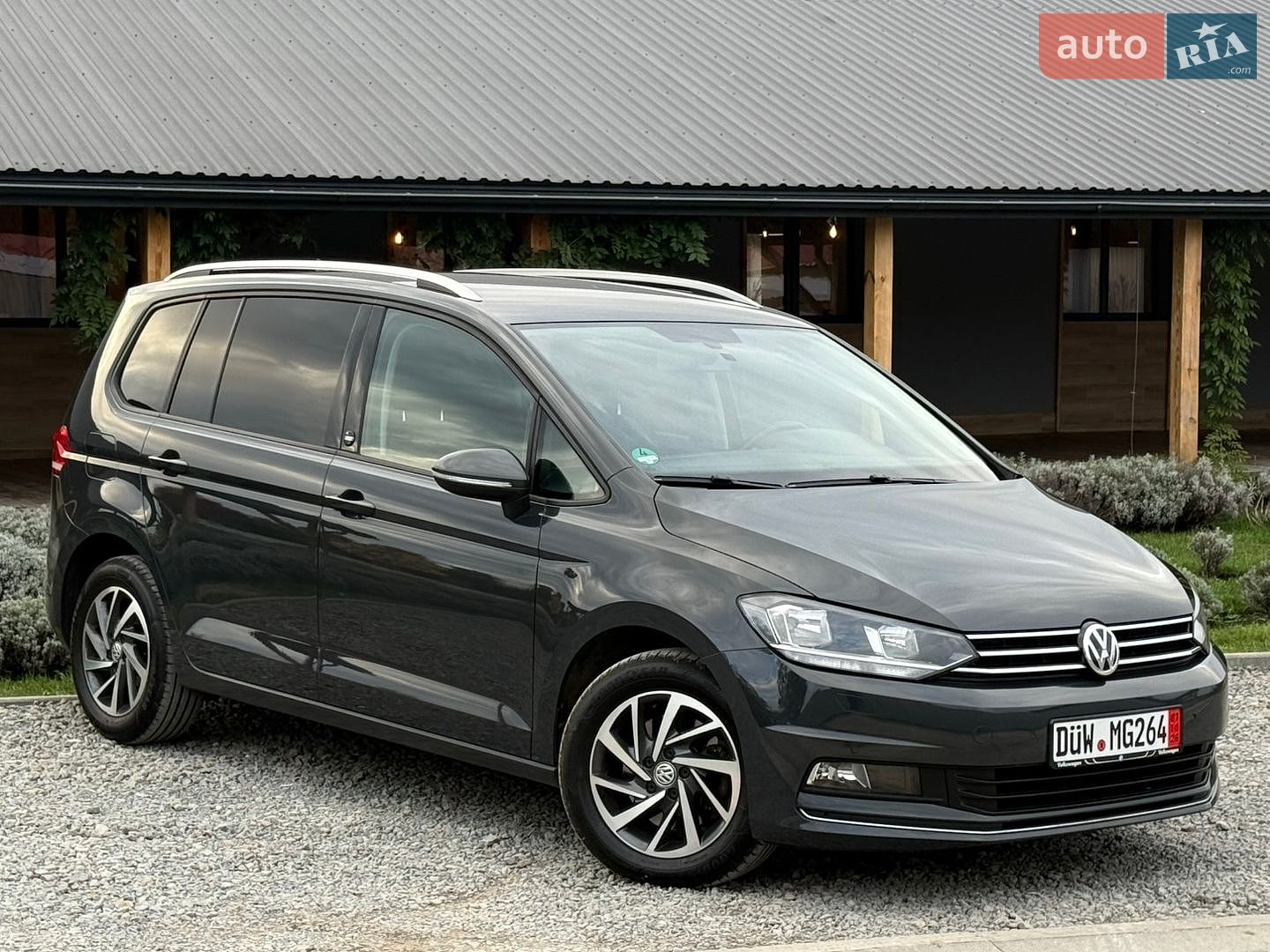 Volkswagen Touran 2018 VIN WVGZZZ1TZJW034882 фото оголошення 27 з 130