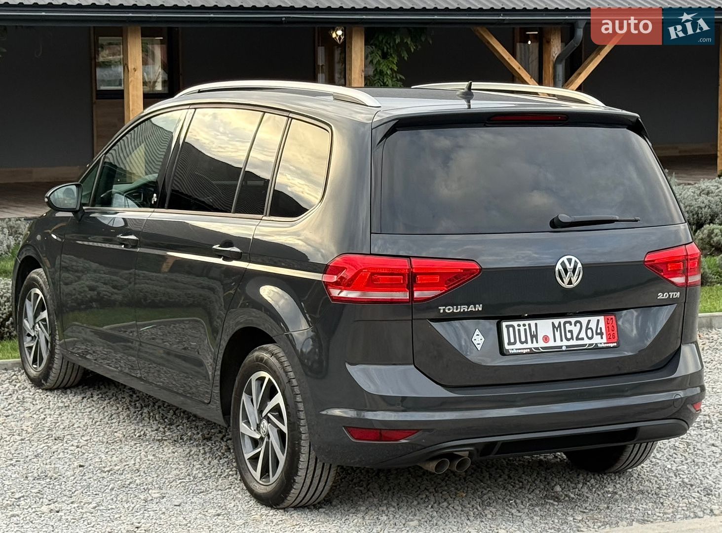 Volkswagen Touran 2018 VIN WVGZZZ1TZJW034882 фото оголошення 31 з 130