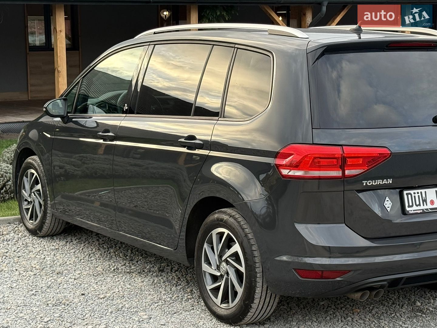 Volkswagen Touran 2018 VIN WVGZZZ1TZJW034882 фото оголошення 38 з 130