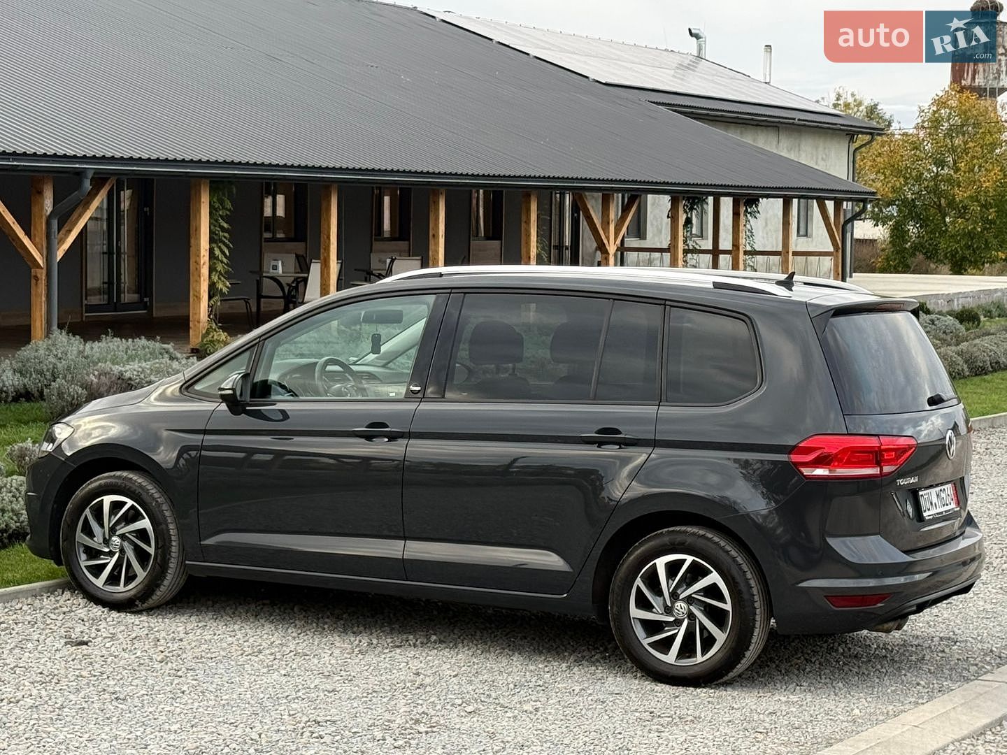 Volkswagen Touran 2018 VIN WVGZZZ1TZJW034882 фото оголошення 35 з 130