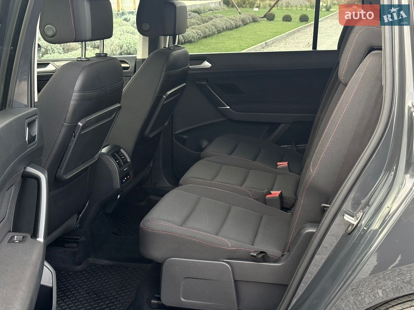 Volkswagen Touran 2018 VIN WVGZZZ1TZJW034882 фото оголошення 67 з 130