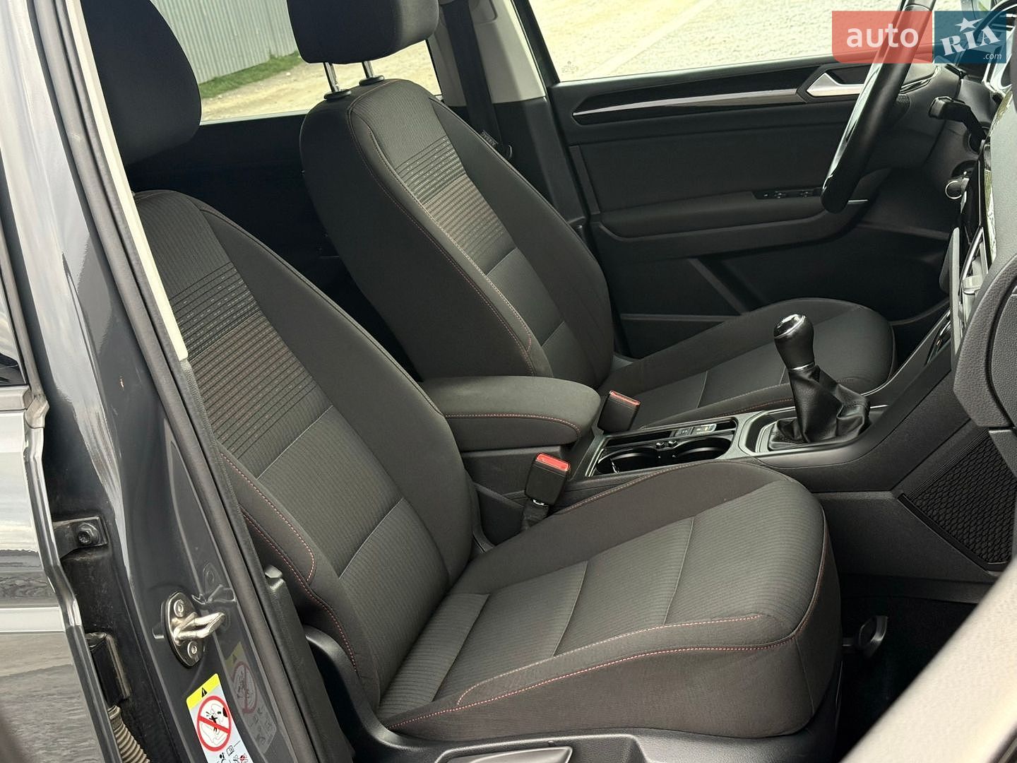 Volkswagen Touran 2018 VIN WVGZZZ1TZJW034882 фото оголошення 83 з 130