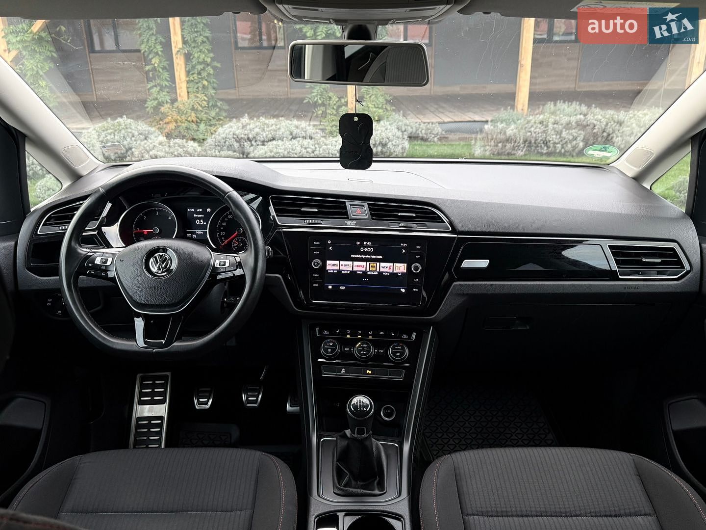Volkswagen Touran 2018 VIN WVGZZZ1TZJW034882 фото оголошення 88 з 130