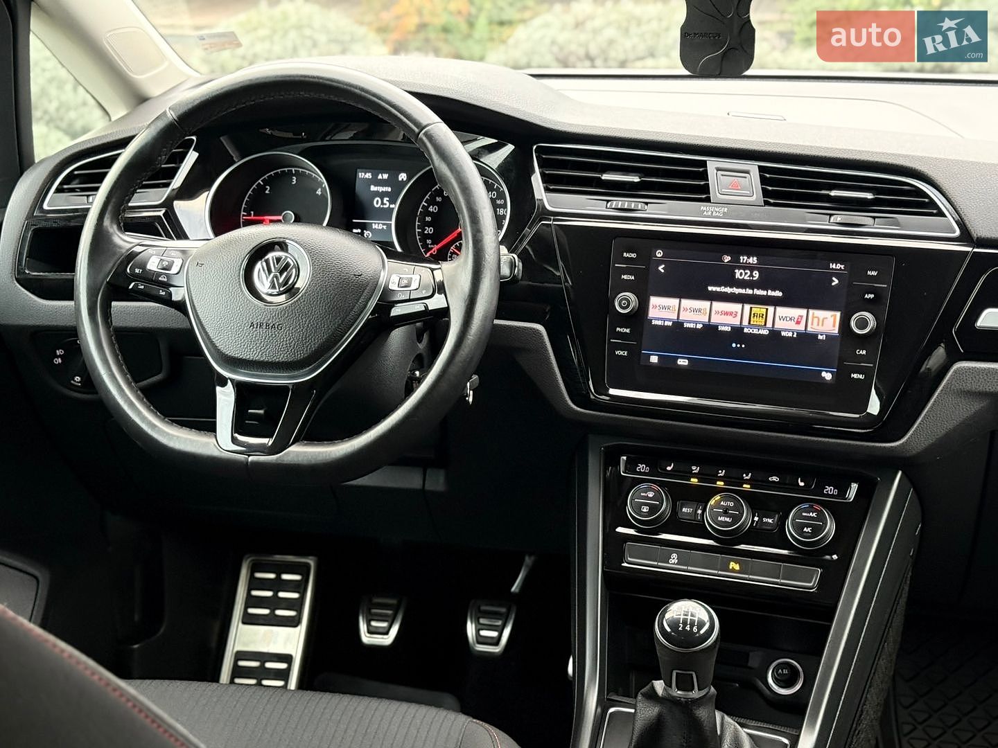 Volkswagen Touran 2018 VIN WVGZZZ1TZJW034882 фото оголошення 90 з 130