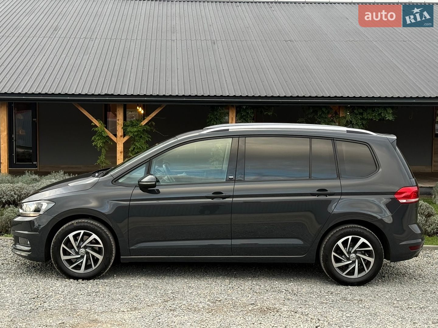 Volkswagen Touran 2018 VIN WVGZZZ1TZJW034882 фото оголошення 39 з 130