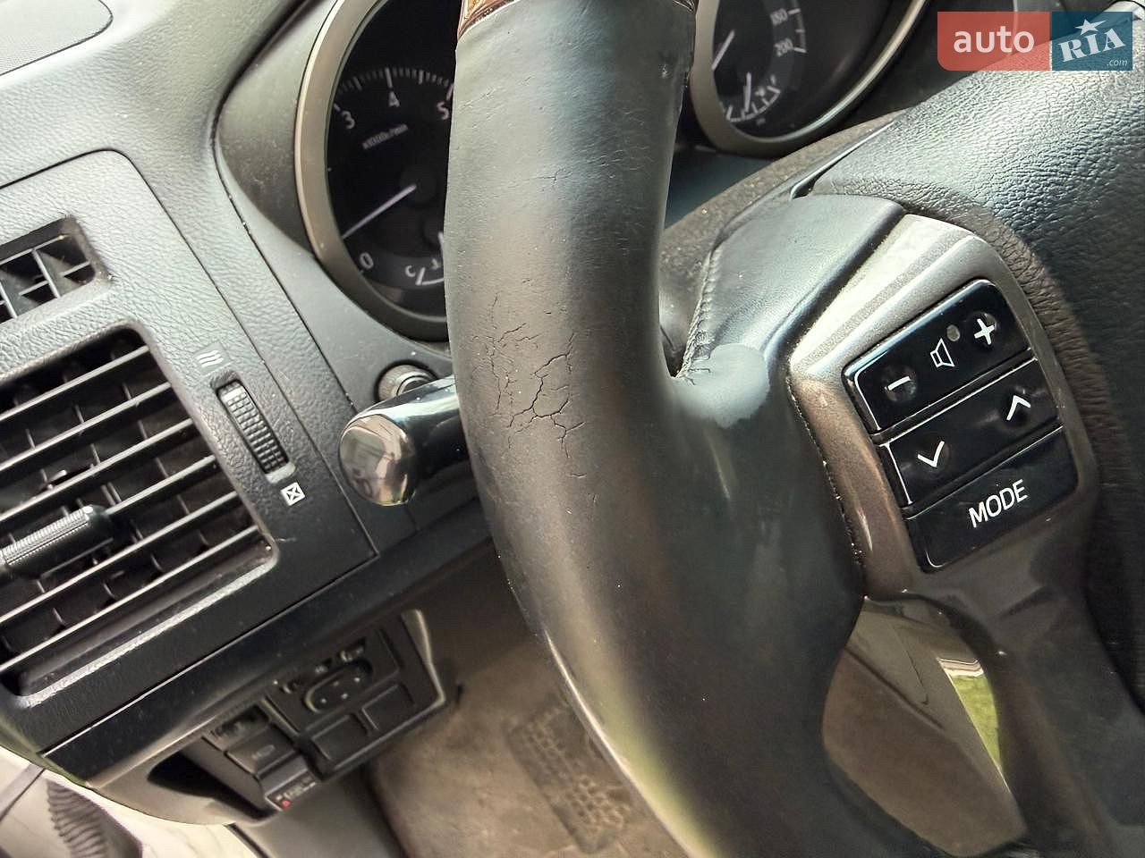Toyota Land Cruiser Prado 2011 VIN JTEBX3FJ5B5010420 фото оголошення 11 з 30
