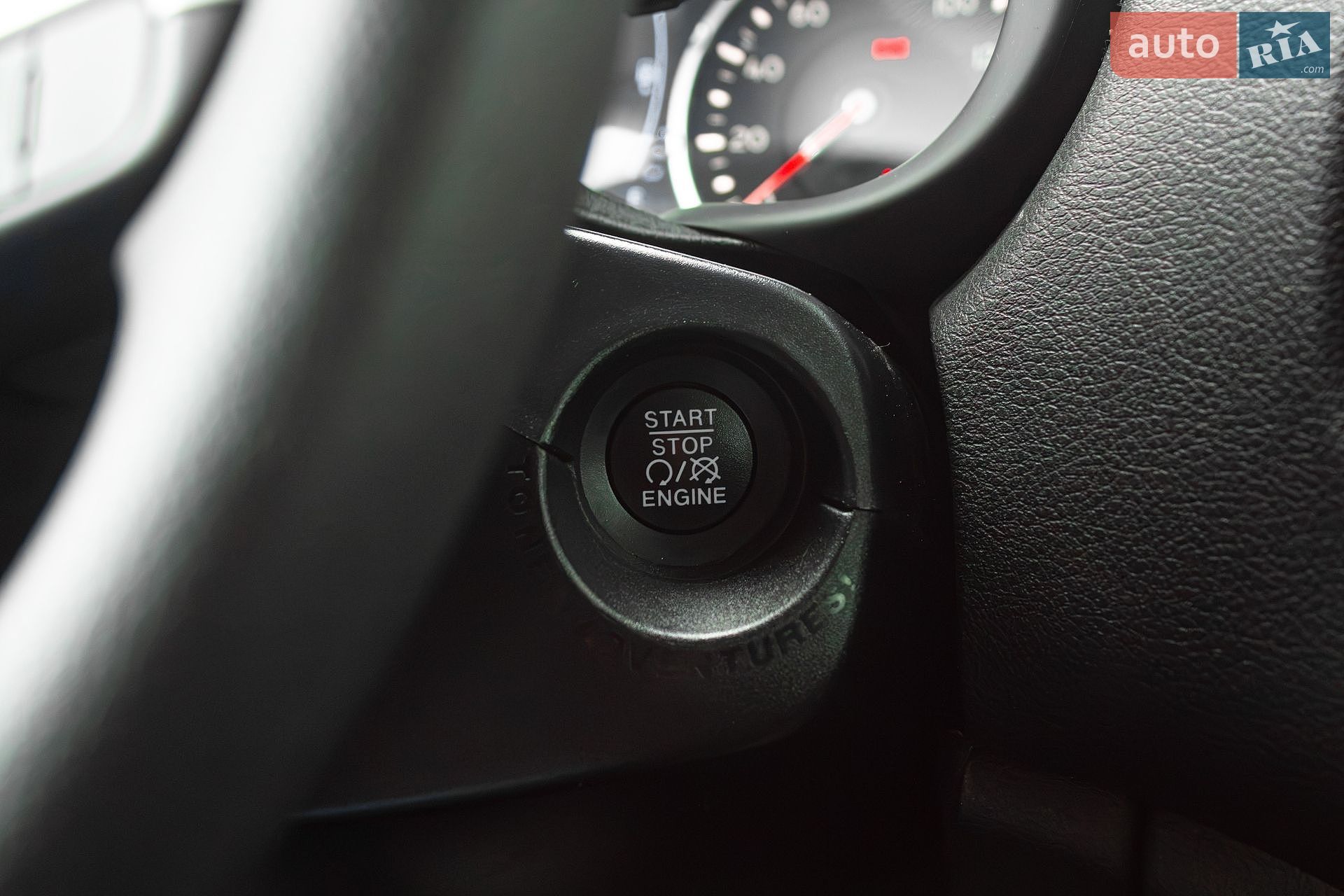 Jeep Renegade 2018 VIN ZACCJBAB4JPH72311 фото оголошення 24 з 40