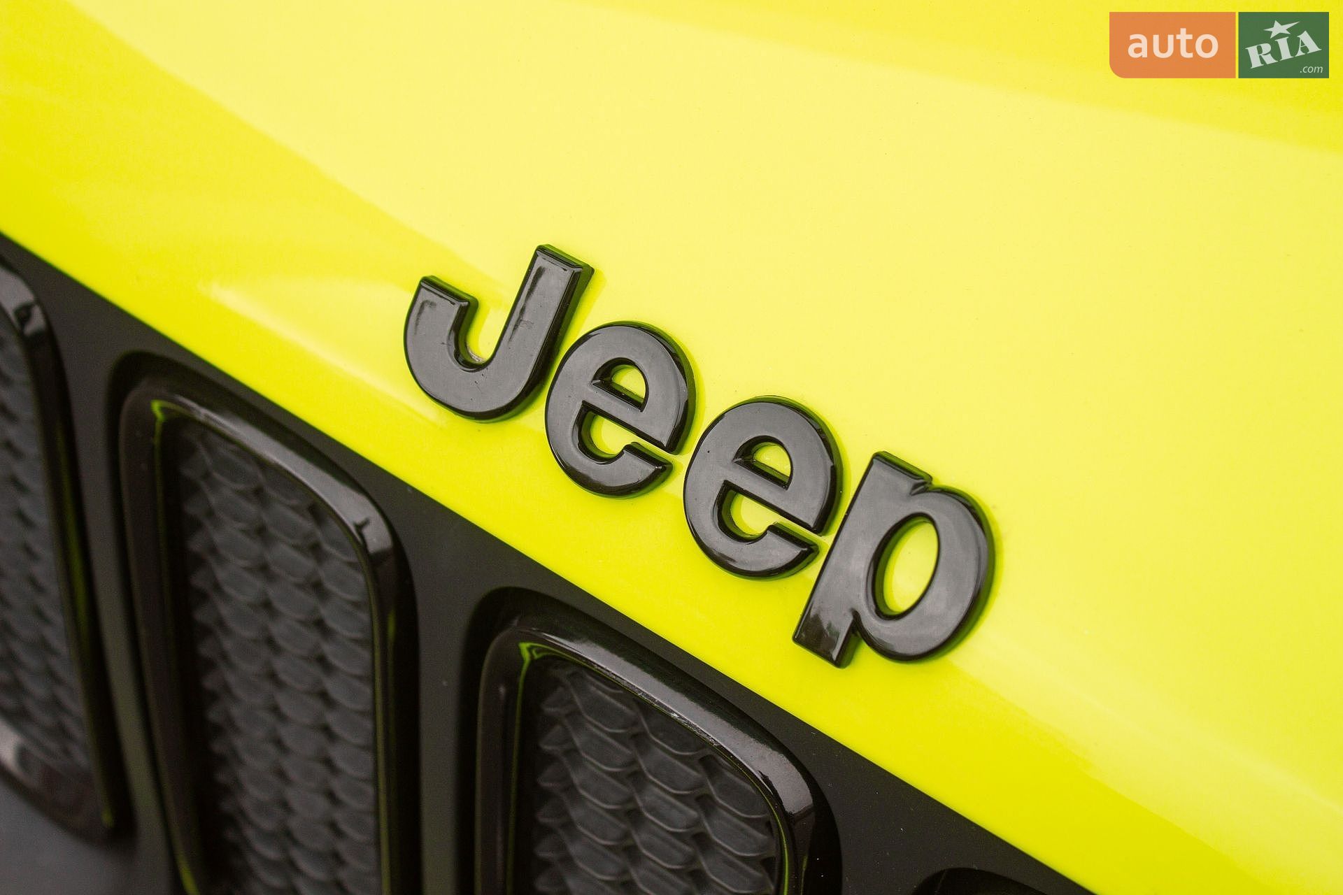 Jeep Renegade 2018 VIN ZACCJBAB4JPH72311 фото оголошення 38 з 40