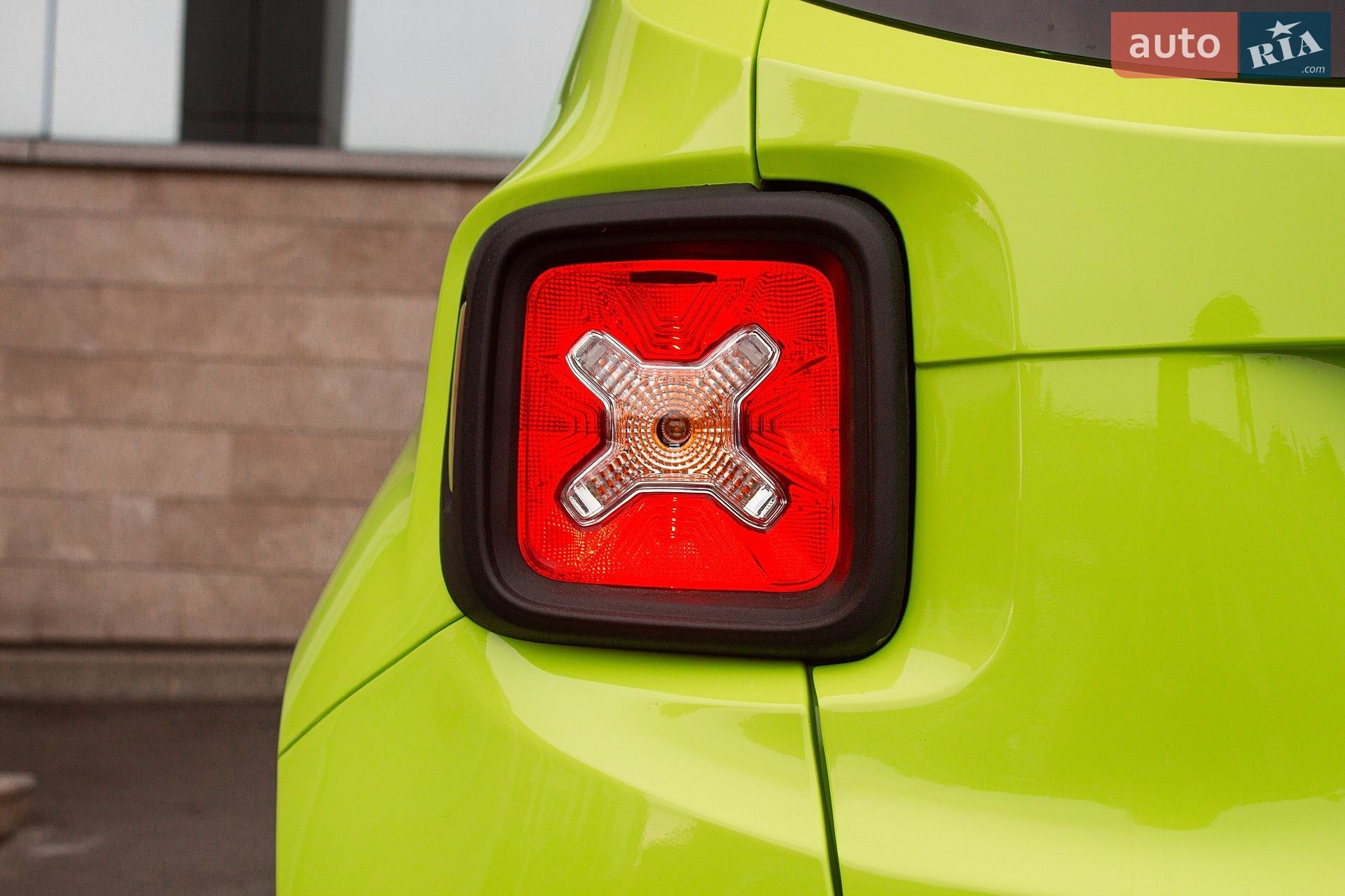 Jeep Renegade 2018 VIN ZACCJBAB4JPH72311 фото оголошення 34 з 40