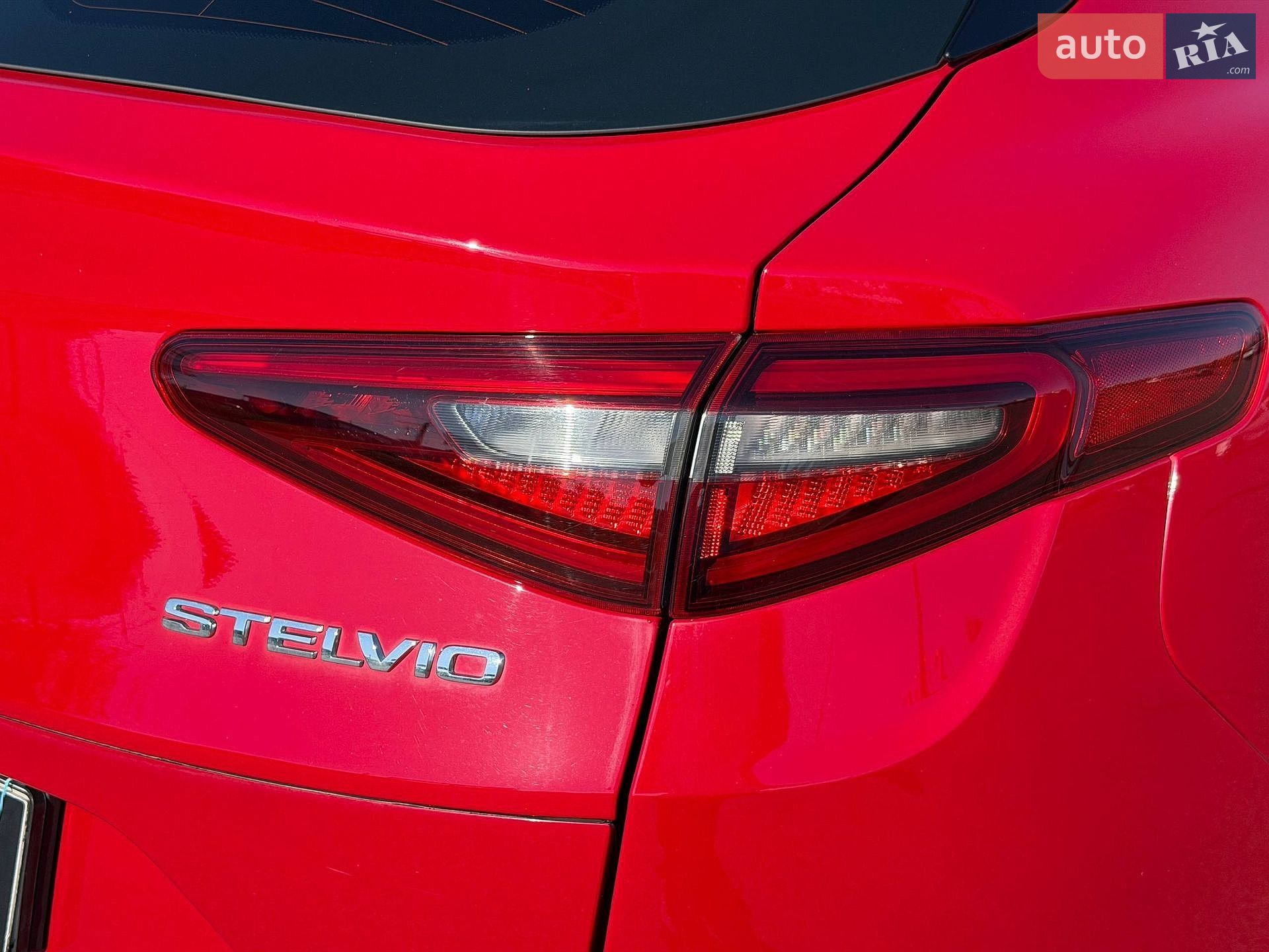 Alfa Romeo Stelvio 2020 VIN ZARPAHBN4L7C84014 фото оголошення 10 з 50