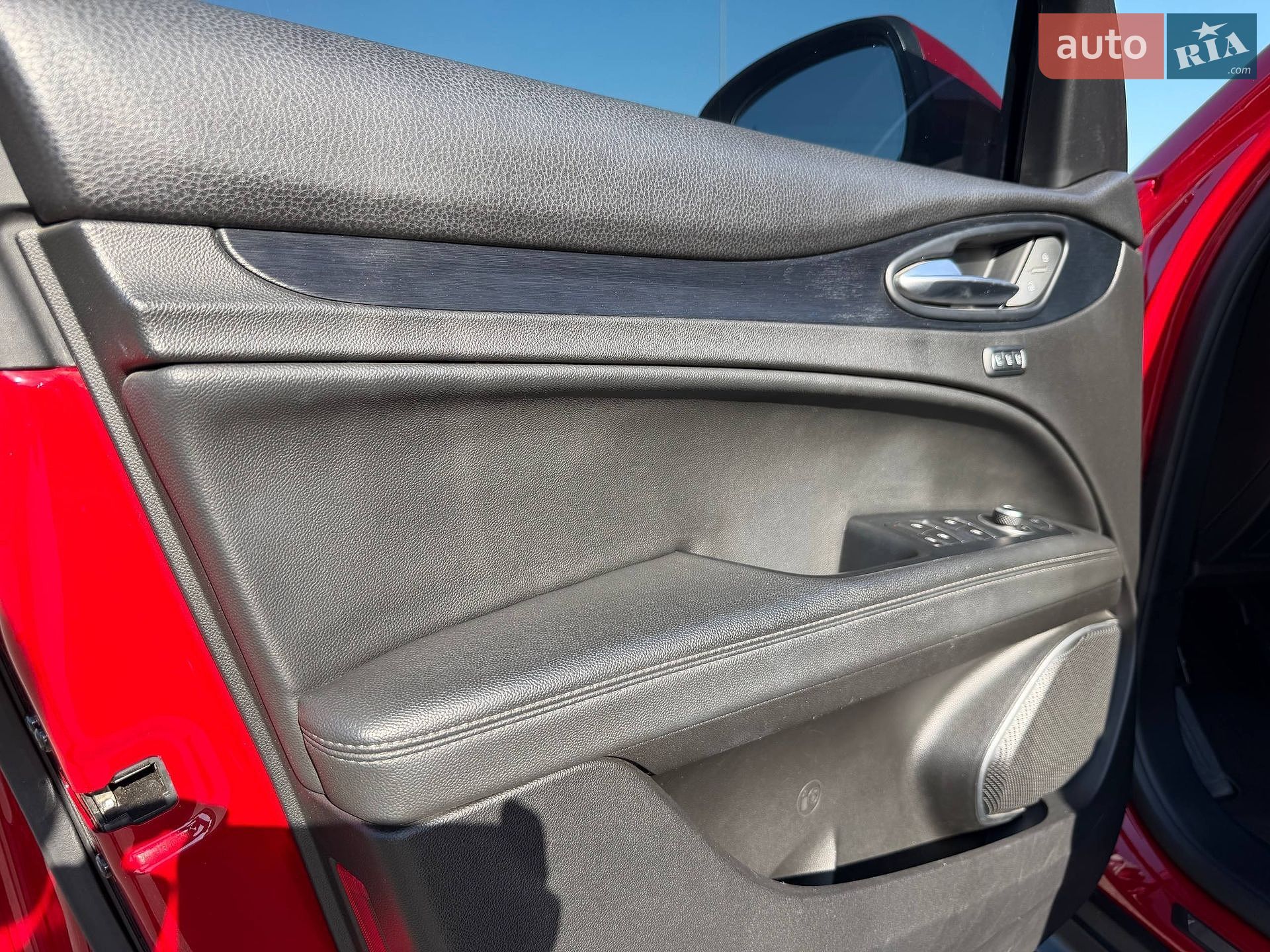 Alfa Romeo Stelvio 2020 VIN ZARPAHBN4L7C84014 фото оголошення 37 з 50