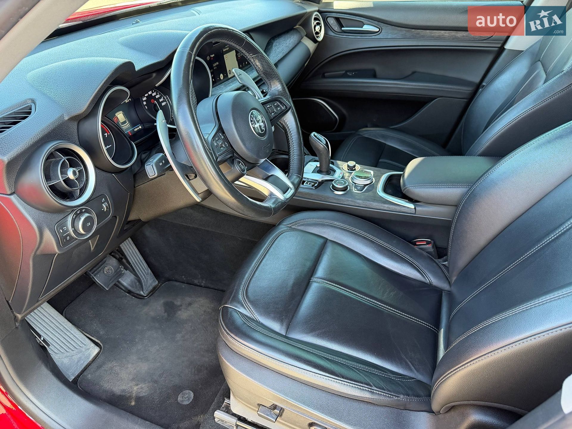 Alfa Romeo Stelvio 2020 VIN ZARPAHBN4L7C84014 фото оголошення 40 з 50