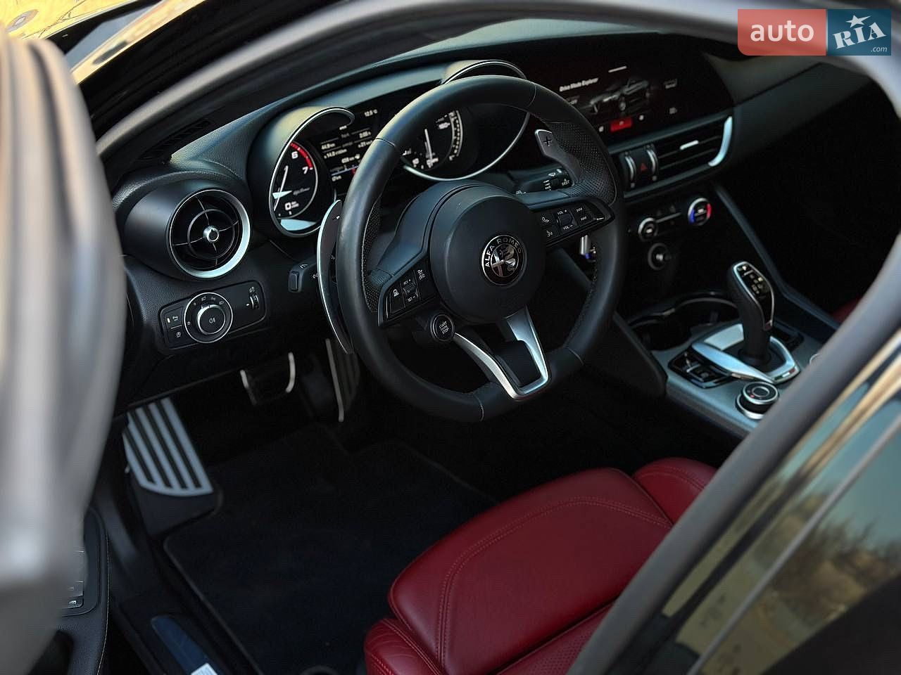 Alfa Romeo Giulia 2022 VIN ZARFAMBN4N7665088 фото оголошення 8 з 38