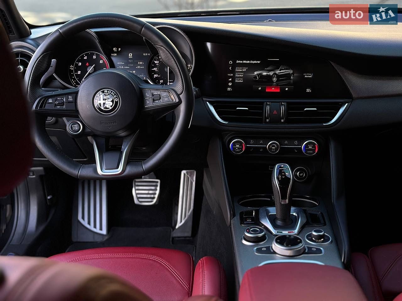 Alfa Romeo Giulia 2022 VIN ZARFAMBN4N7665088 фото оголошення 10 з 38