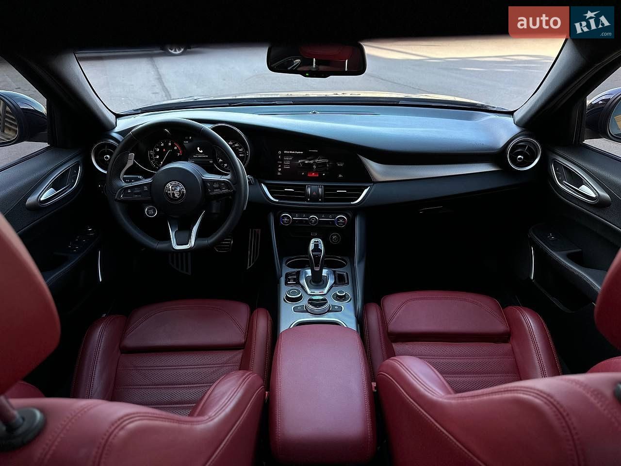 Alfa Romeo Giulia 2022 VIN ZARFAMBN4N7665088 фото оголошення 31 з 38