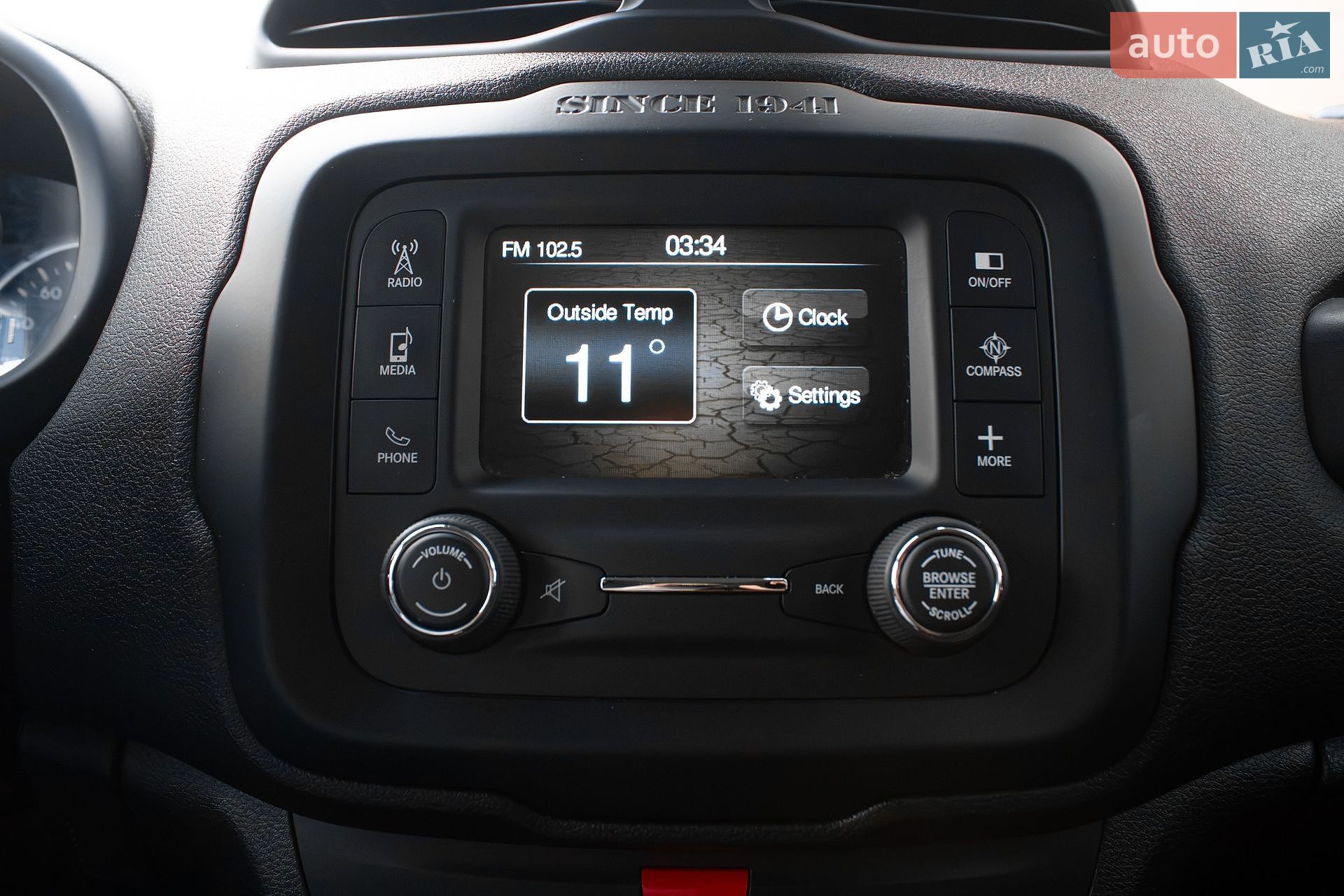 Jeep Renegade 2015 VIN ZACCJBCT0GPC51293 фото оголошення 19 з 40