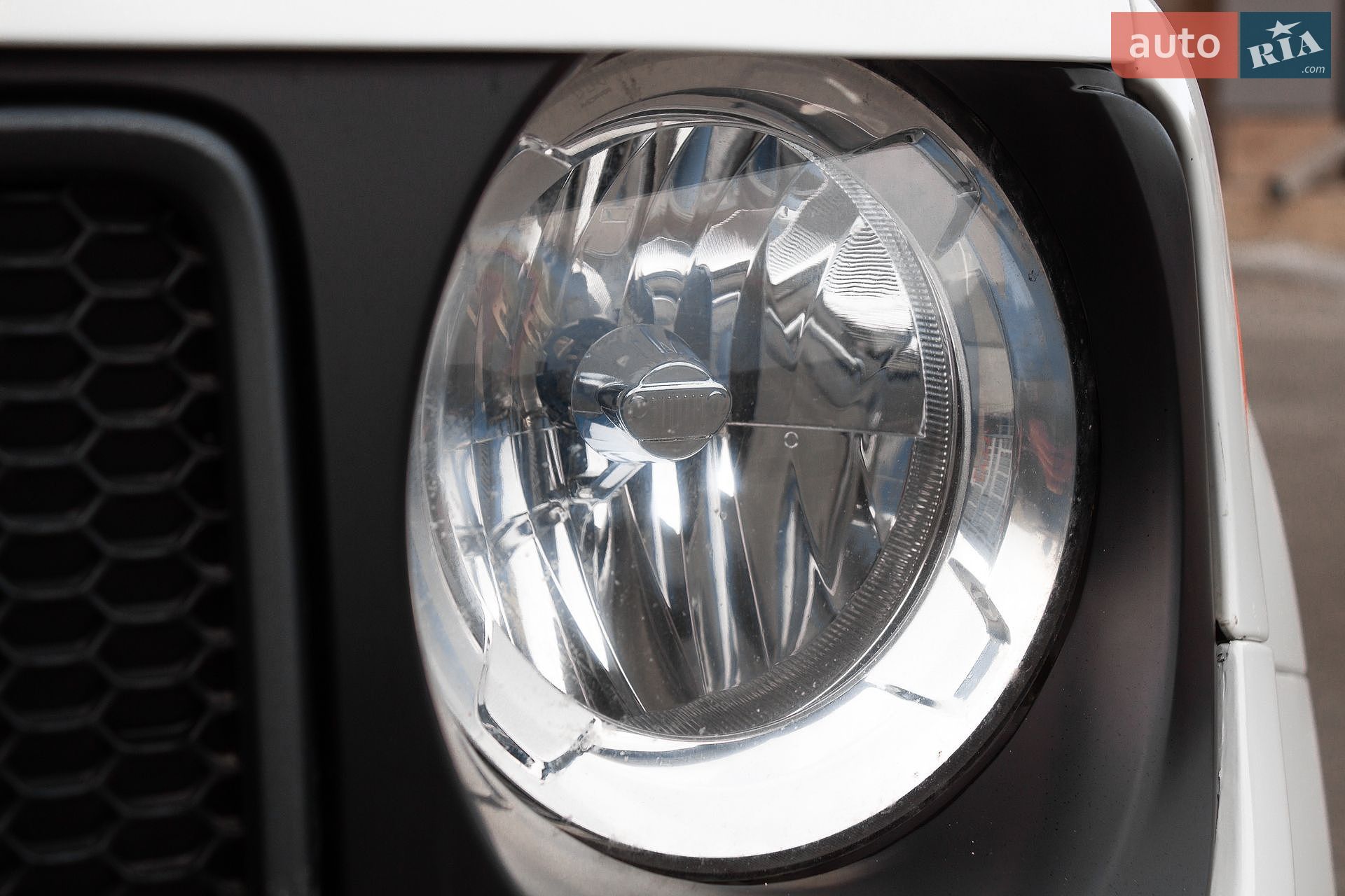 Jeep Renegade 2015 VIN ZACCJBCT0GPC51293 фото оголошення 32 з 40