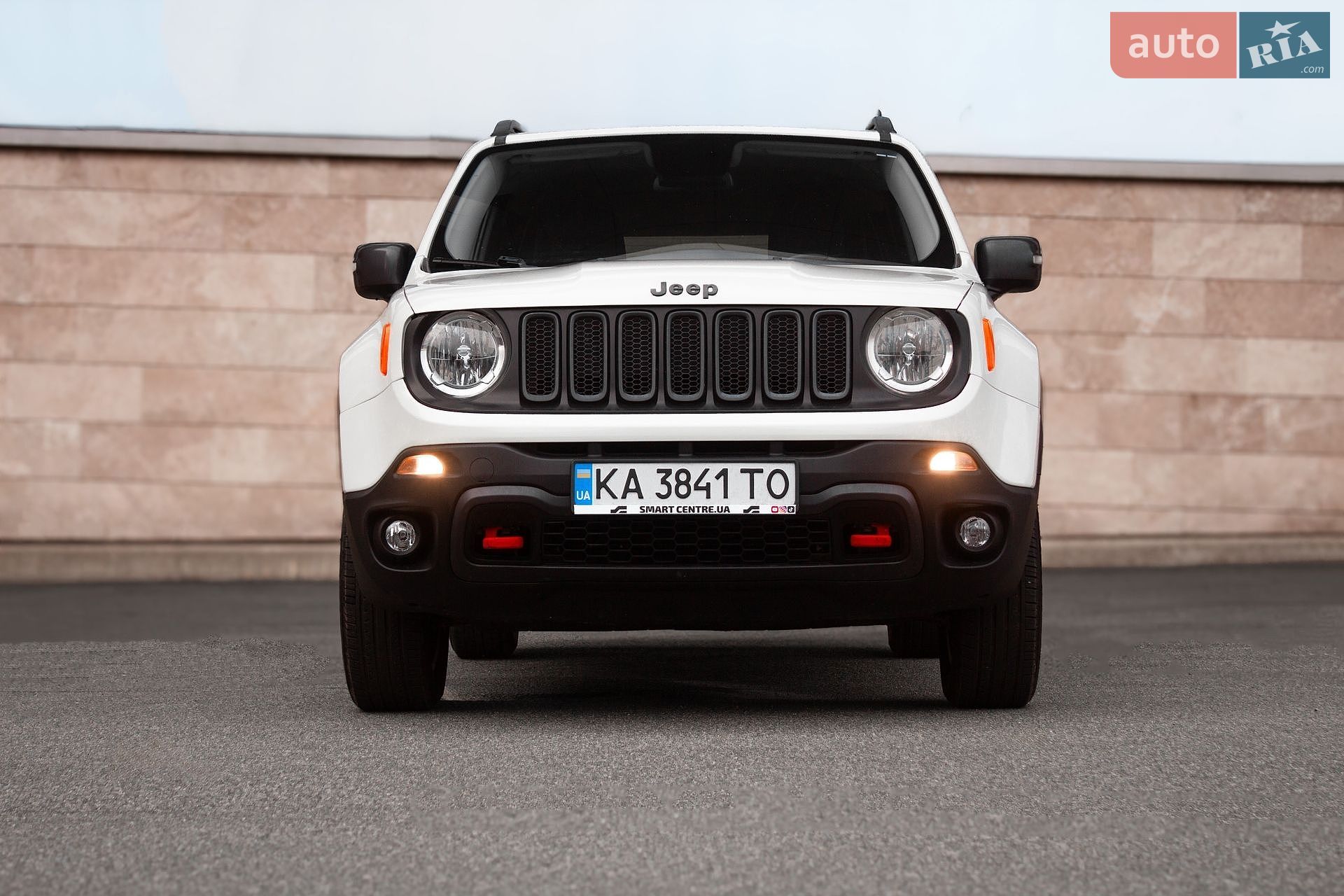 Jeep Renegade 2015 VIN ZACCJBCT0GPC51293 фото оголошення 8 з 40