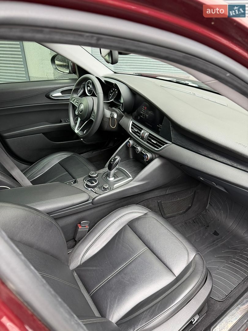 ALFA ROMEO GIULIA 2018 VIN ZARFAMAN0K7610053 фото оголошення 11 з 13