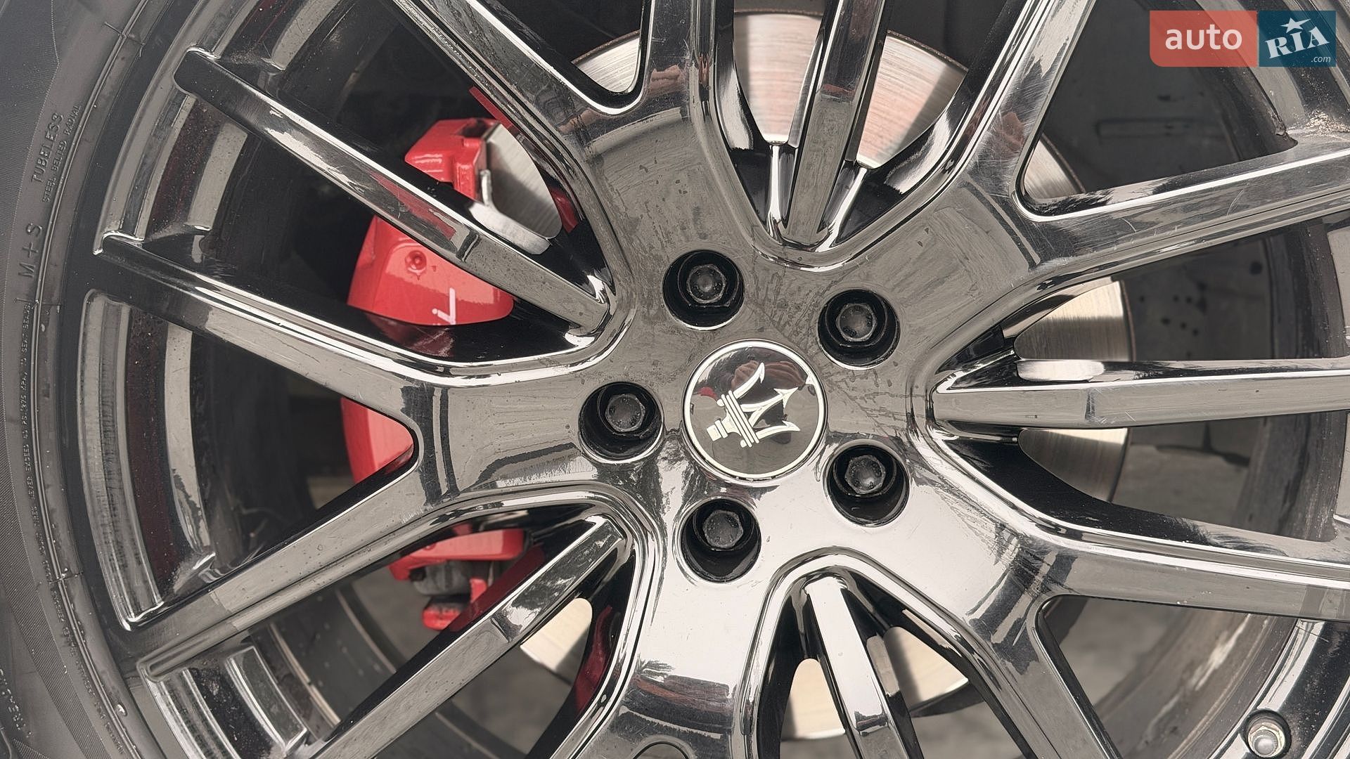 MASERATI LEVANTE 2021 VIN ZN661XUA4NX389189 фото оголошення 6 з 30