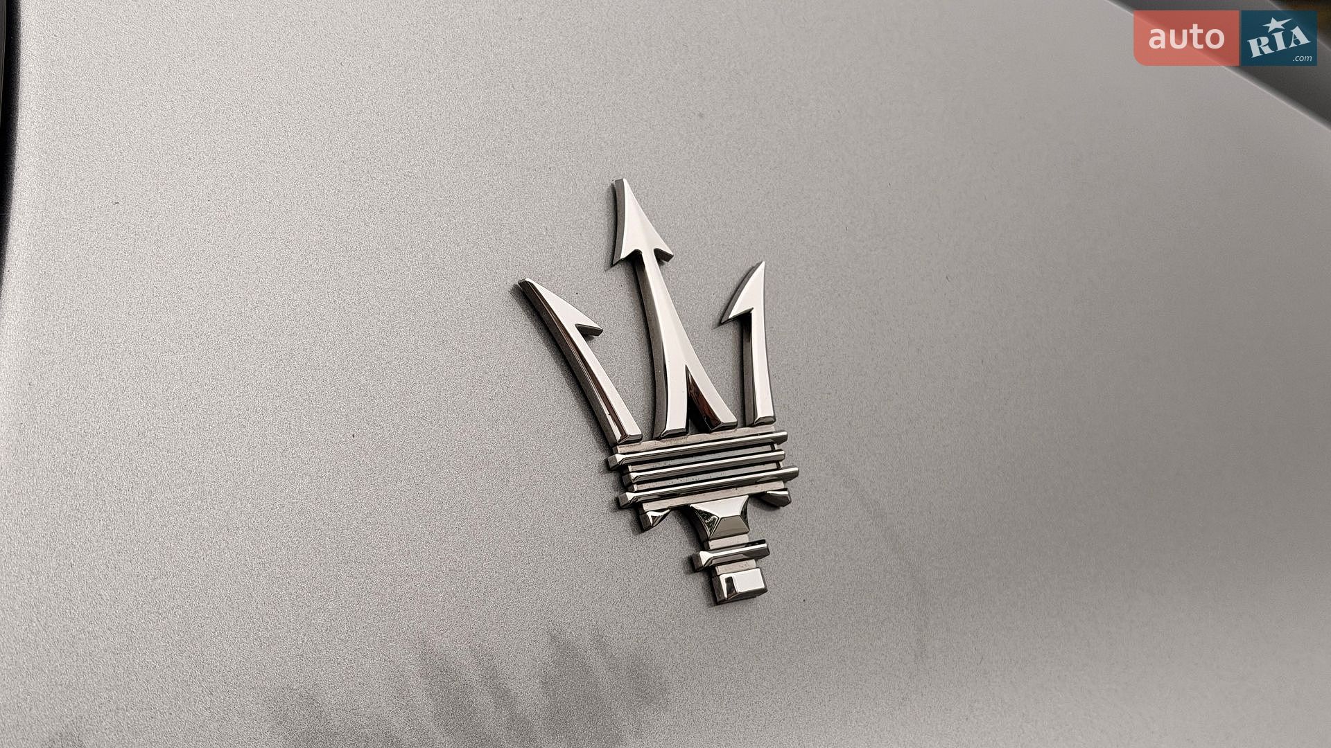 MASERATI LEVANTE 2021 VIN ZN661XUA4NX389189 фото оголошення 7 з 30
