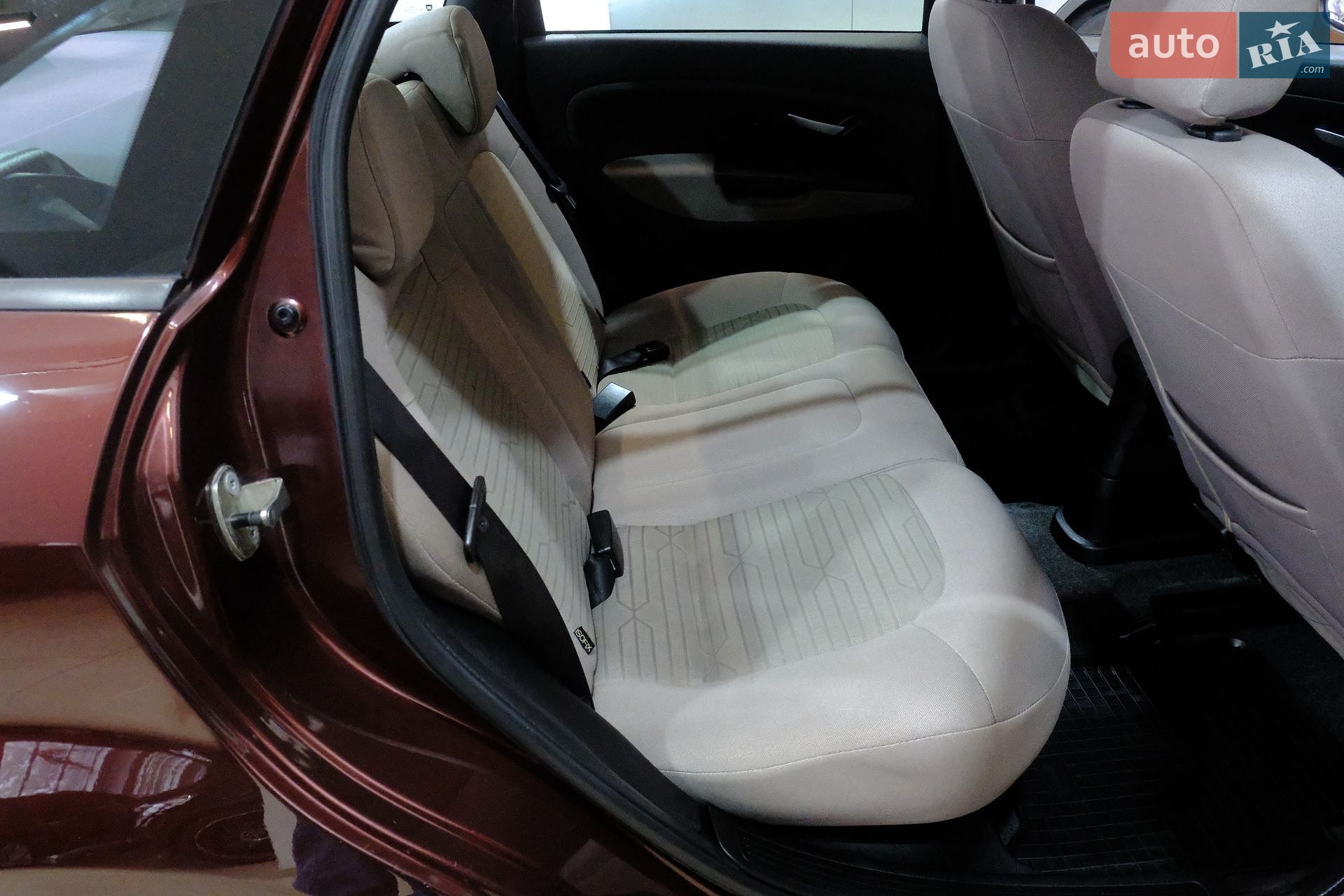 Fiat Linea 2013 VIN ZFA32300006620356 фото оголошення 25 з 33