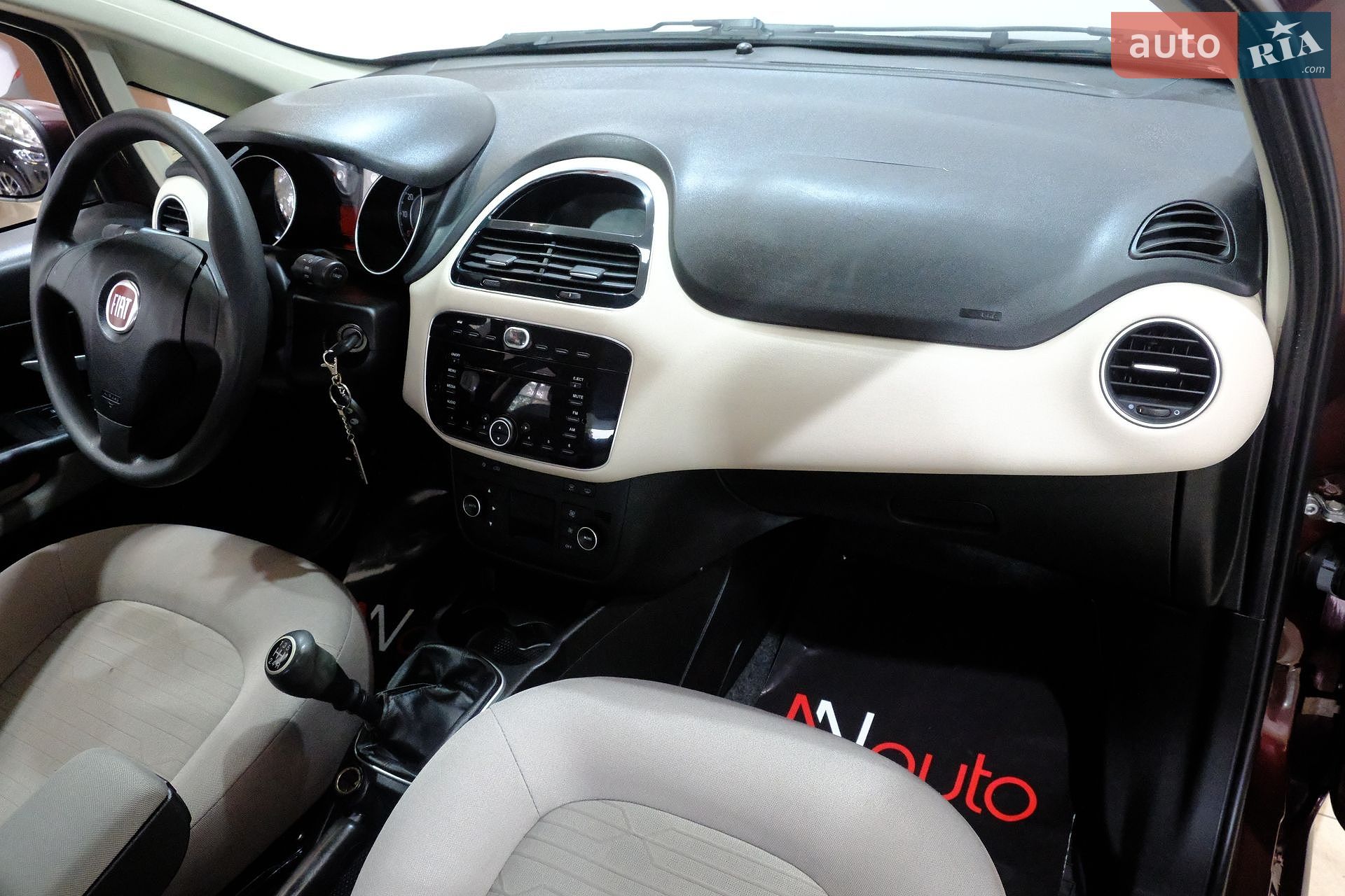 Fiat Linea 2013 VIN ZFA32300006620356 фото оголошення 30 з 33