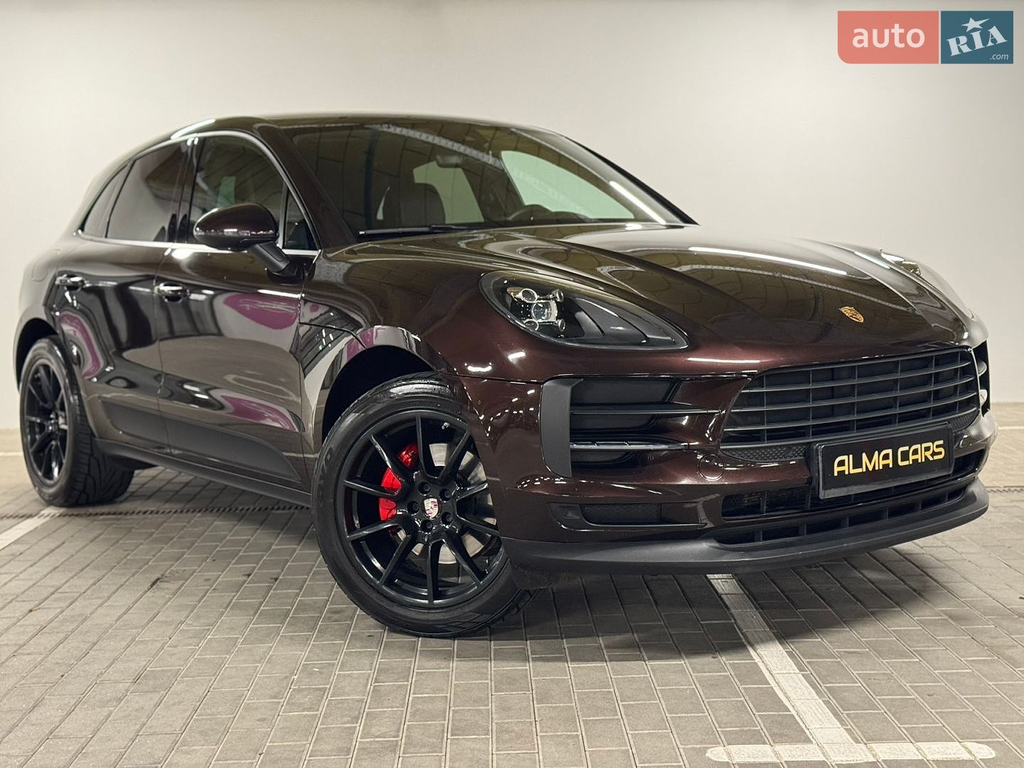 Porsche Macan 2020 VIN WP1ZZZ95ZMLB01835 фото оголошення 8 з 61