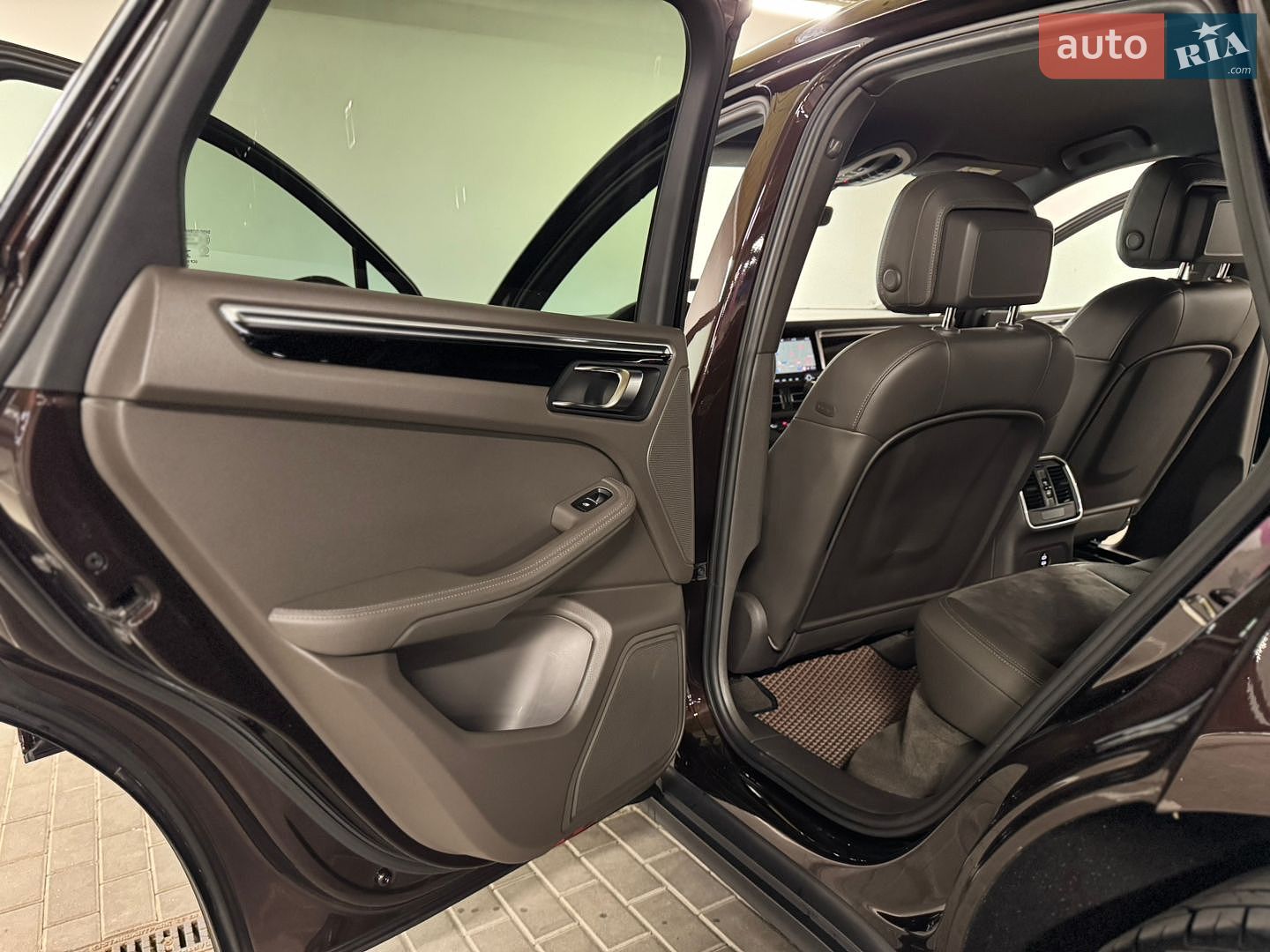 Porsche Macan 2020 VIN WP1ZZZ95ZMLB01835 фото оголошення 42 з 61