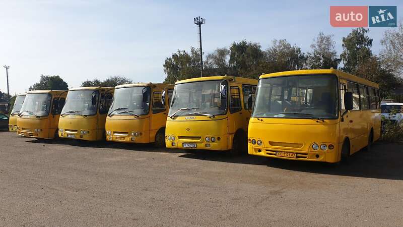 Городской автобус Богдан А-092 2007 в Черновцах
