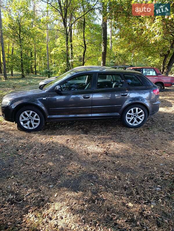 Хэтчбек Audi A3 Sportback 2008 в Запорожье