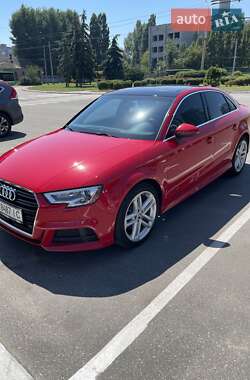 Седан Audi A3 2018 в Черкасах