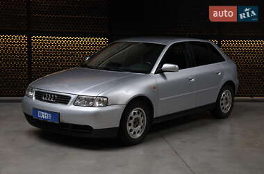 Хетчбек Audi A3 1999 в Луцьку