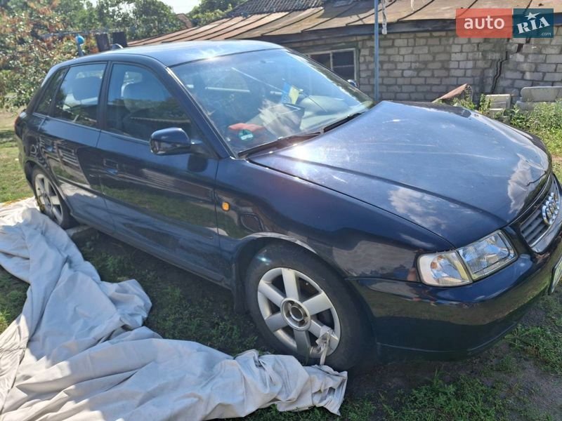 Хэтчбек Audi A3 2000 в Кропивницком