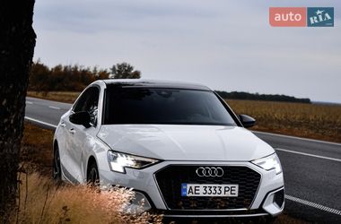Седан Audi A3 2021 в Кривом Роге Седан Audi A3 2021 в Кривом Роге
