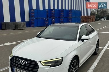 Седан Audi A3 2018 в Львове