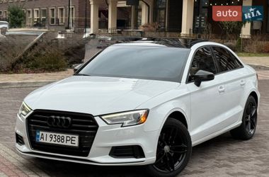Седан Audi A3 2017 в Киеве