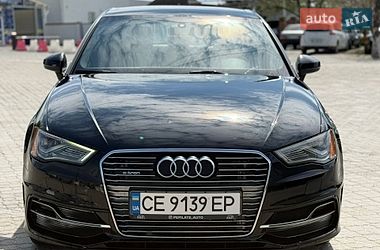 Хэтчбек Audi A3 2015 в Черновцах