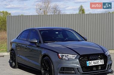 Седан Audi A3 2018 в Львове