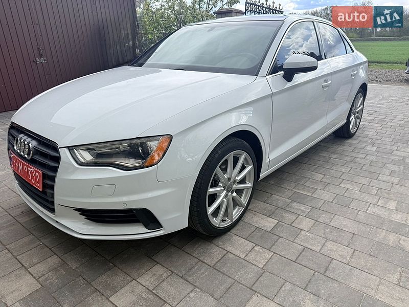 Седан Audi A3 2015 в Полтаве