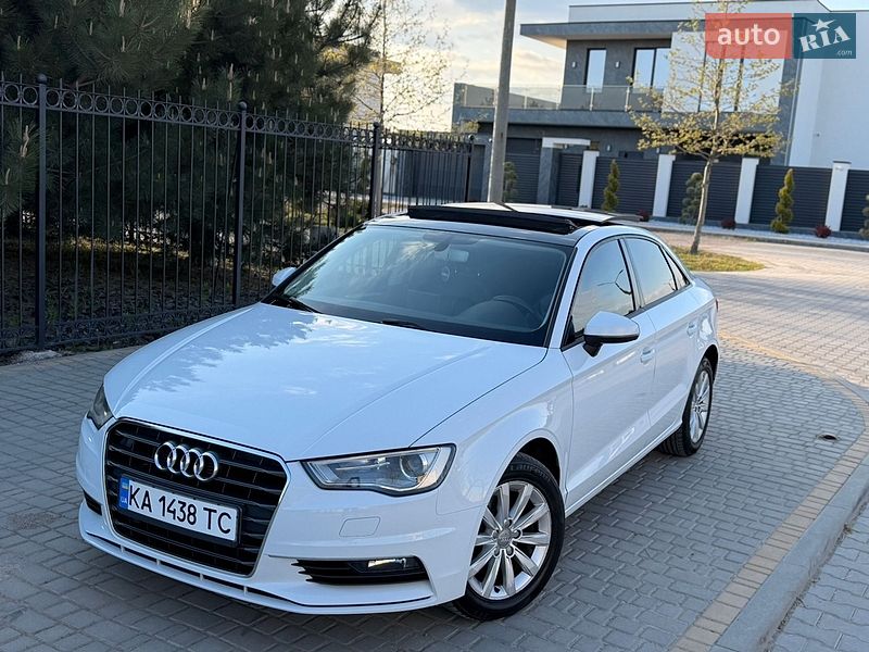 Седан Audi A3 2015 в Одесі