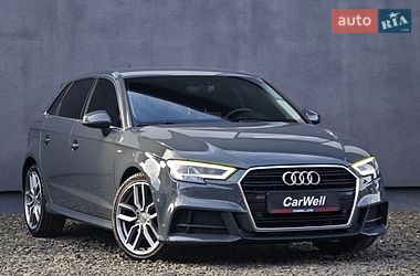 Хэтчбек Audi A3 2020 в Луцке